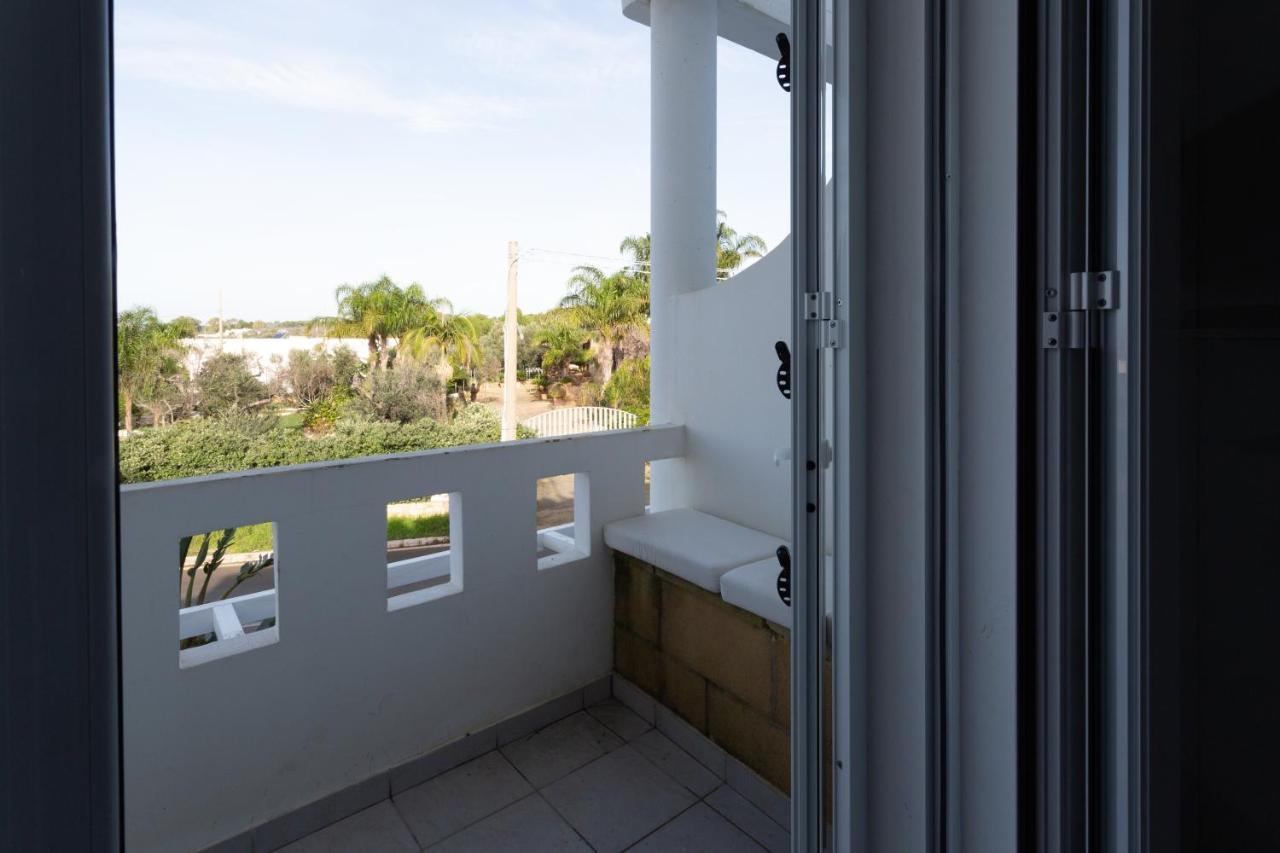 Bilocale Climatizzato Con Vista Panoramica Apartment Удженто Екстериор снимка